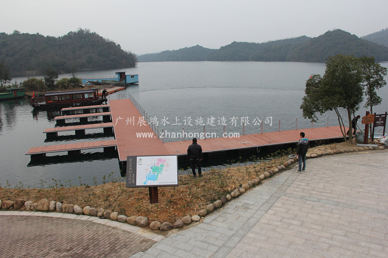 江西省武寧縣花源谷景區(qū)浮動碼頭